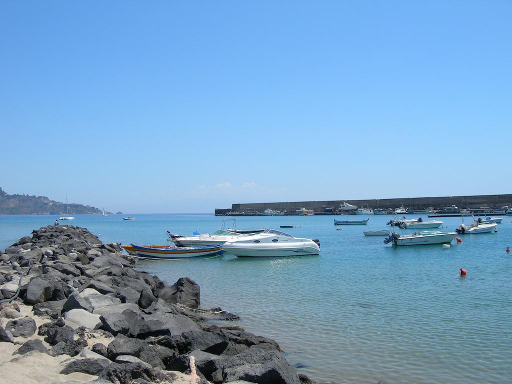 Hotel Sabbie d'Oro Giardini Naxos Esterno foto